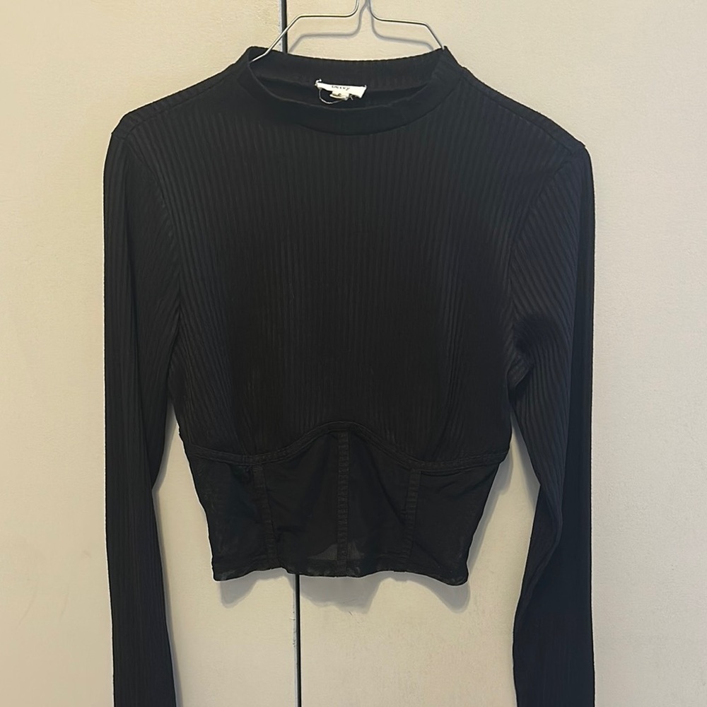 Black Long Sleeve Ribbed Top